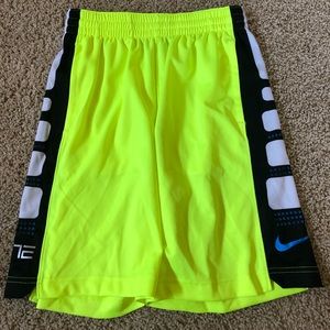 Boys Nike Elite basketball shorts